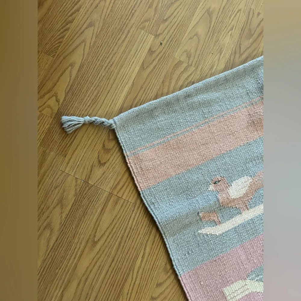 Wool handcrafted vintage rug with birds